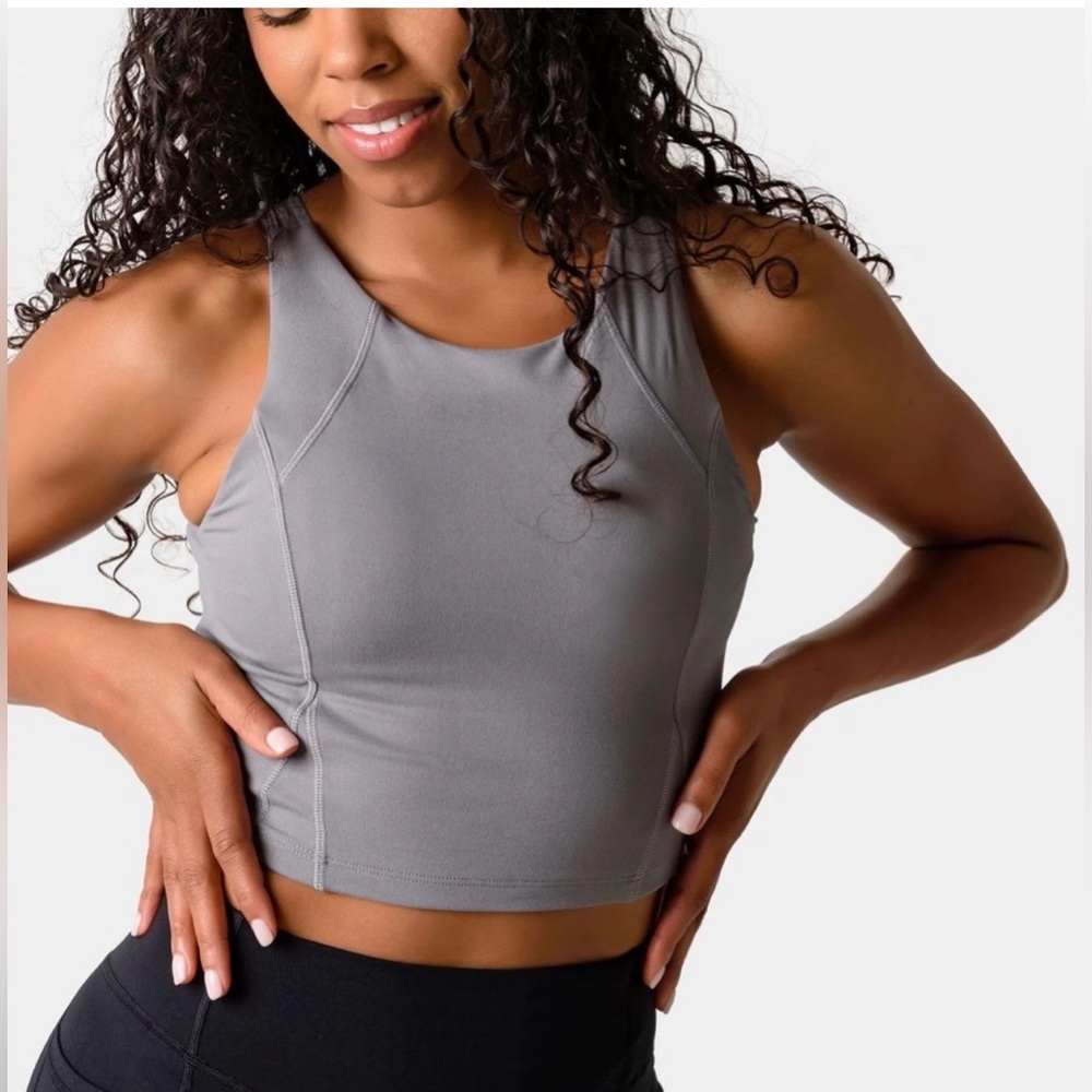 NWT Kamo Fitness Hannah Tank Top Sports Bra - Steel Grey
size Small